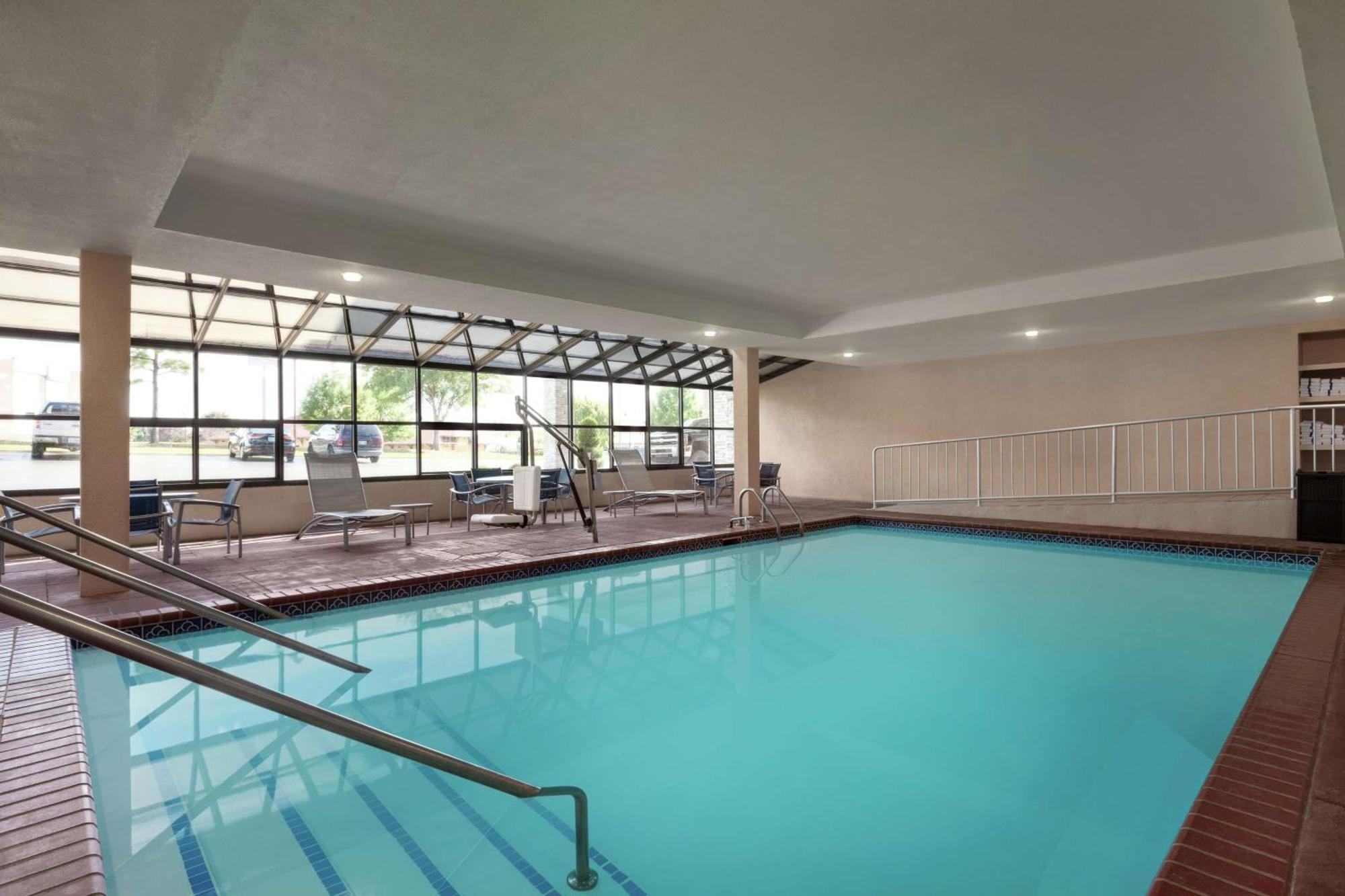 Hampton By Hilton Oklahoma City I-40 East- Tinker Afb Midwest City Eksteriør billede