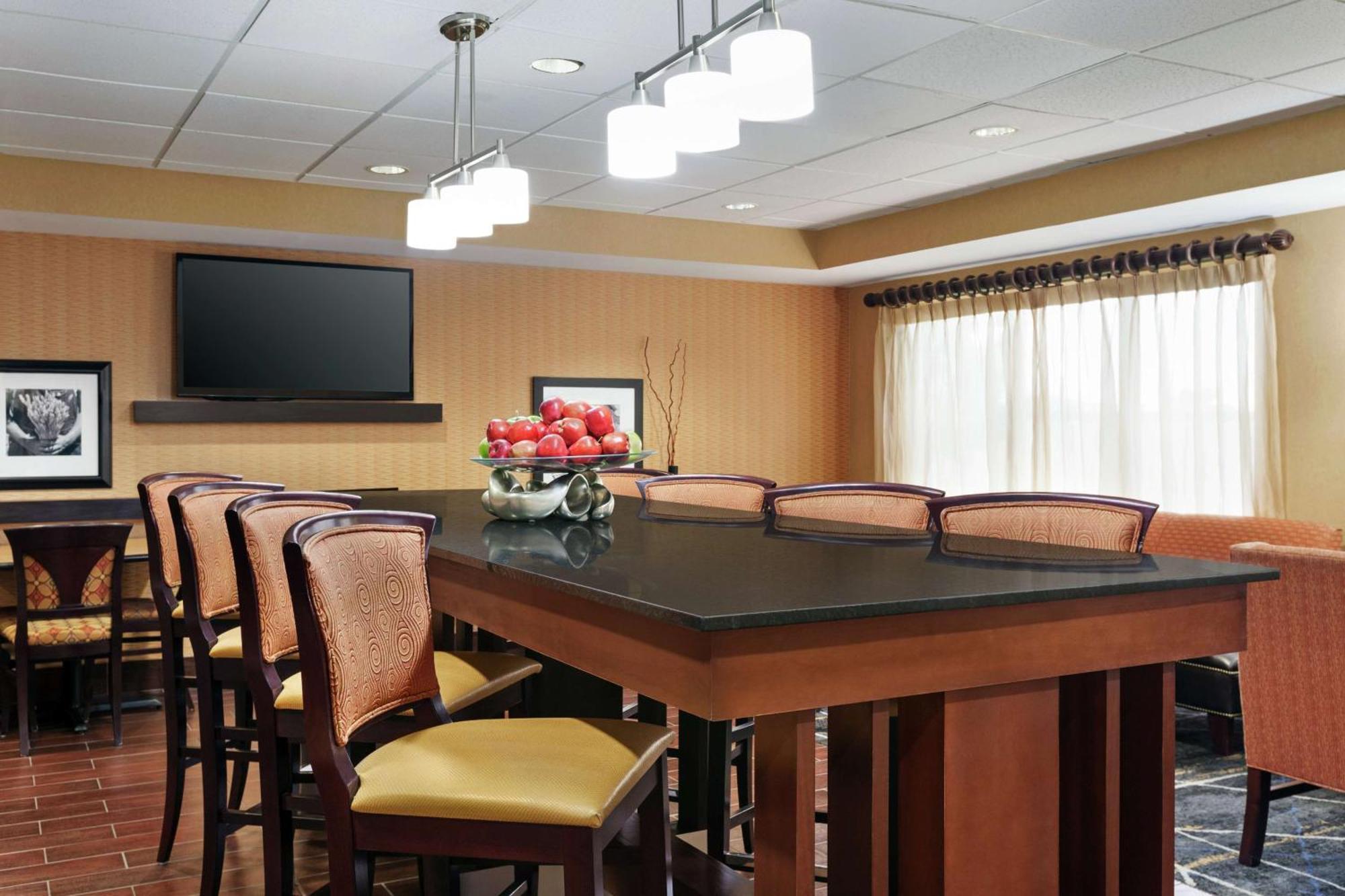 Hampton By Hilton Oklahoma City I-40 East- Tinker Afb Midwest City Eksteriør billede