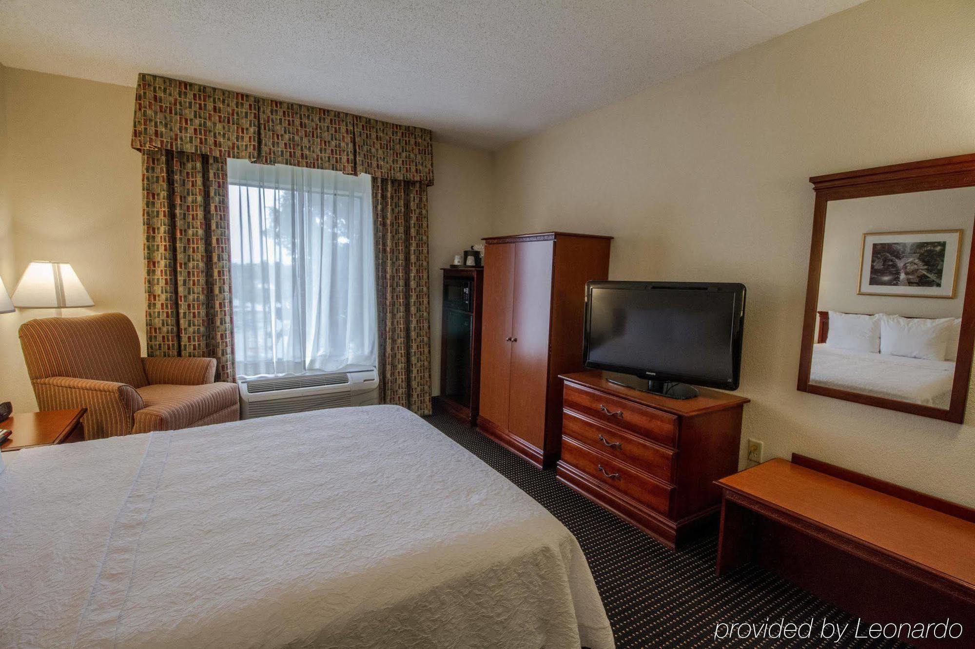 Hampton By Hilton Oklahoma City I-40 East- Tinker Afb Midwest City Eksteriør billede