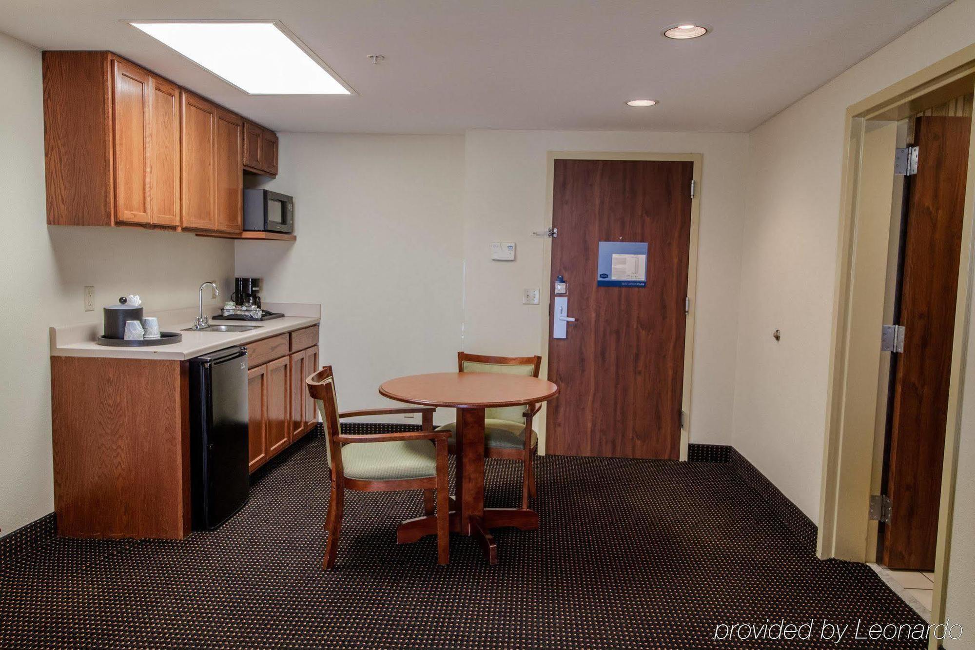 Hampton By Hilton Oklahoma City I-40 East- Tinker Afb Midwest City Eksteriør billede