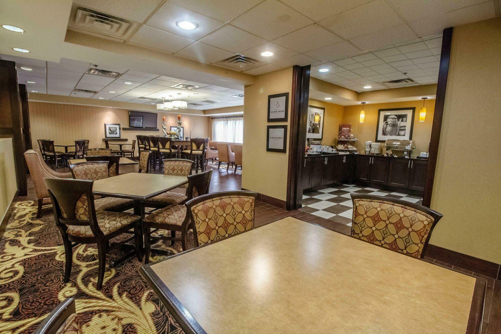Hampton By Hilton Oklahoma City I-40 East- Tinker Afb Midwest City Eksteriør billede
