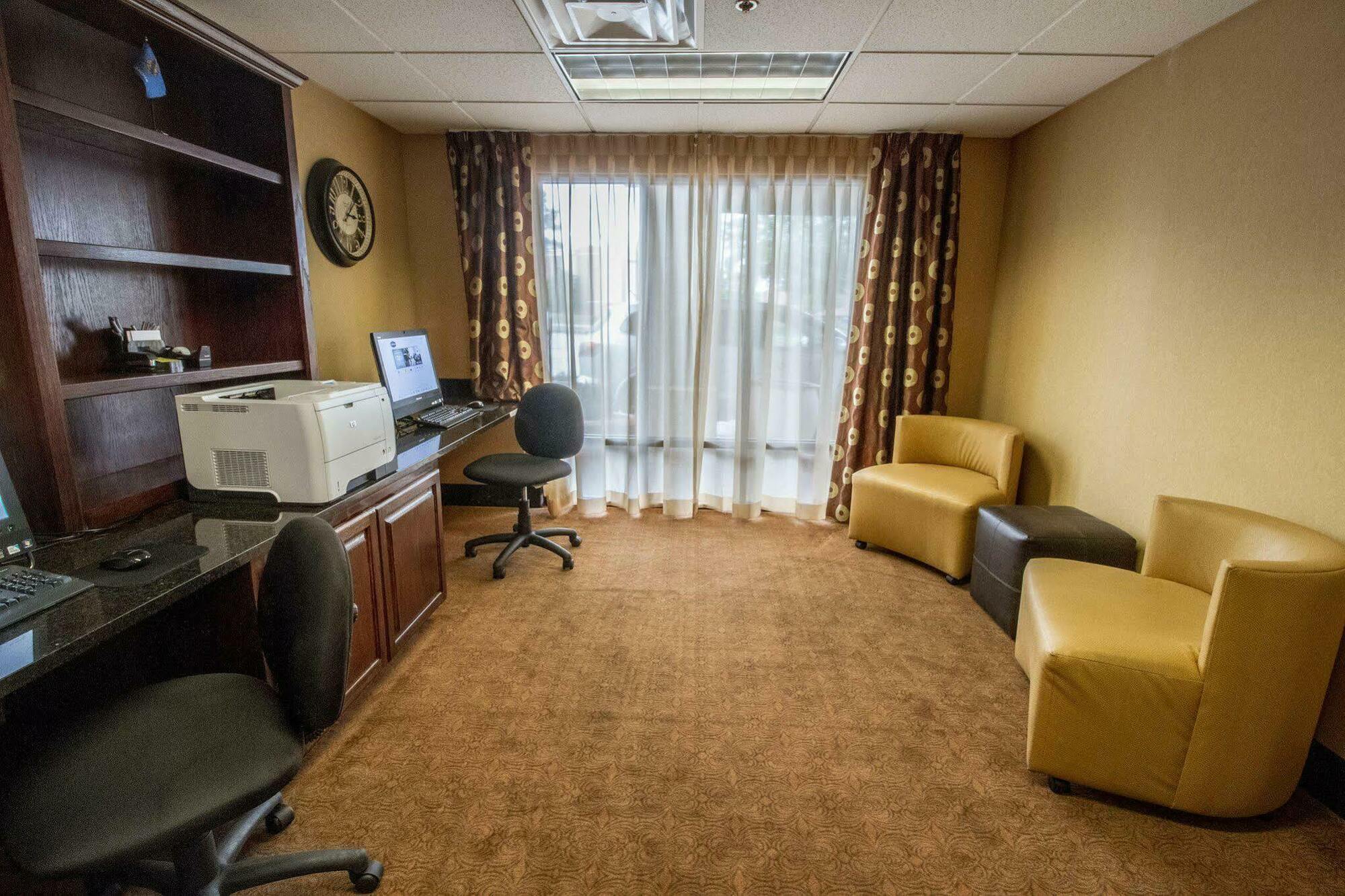 Hampton By Hilton Oklahoma City I-40 East- Tinker Afb Midwest City Eksteriør billede
